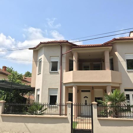 Charming Cozy Apartment 게브겔리야 외부 사진